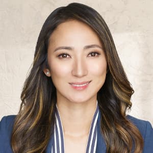 Mia Hong, Trial Attorney