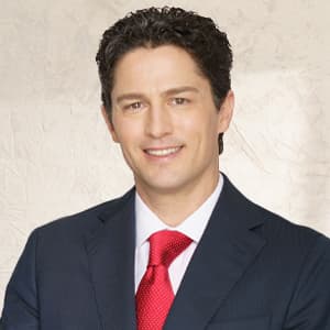 Mike Karns, Trial Attorney · Co-Founder